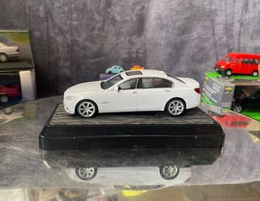 metbex tavan modelleri: Коллекционная модель BMW 750i F02 white 2008 RASTAR Scale 1:43 Art — 15