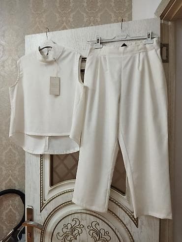 Baş geyimləri: Kastum ketan 44 razmer Alınıb 55 azn — 1