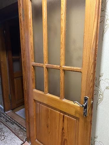Salam taxta qapilar satilir zamoku falan her seyi islekdi 2 denedi