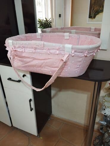 Qız üçün, Yumru, Beşik, Dəstsiz, Matrassız, Yellənmə mexanizmsiz