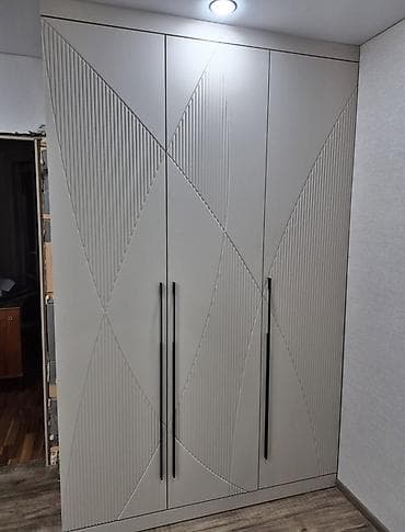 cut kravatlar: 4 qapılı, Boz, Digər material, Açılan, Düz dolab — 2