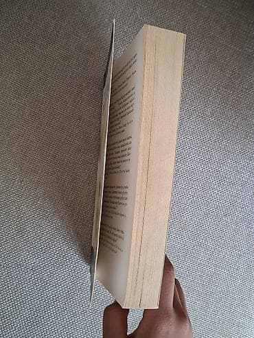 Книги и журналы: Şəxsi inkişaf və psixologiya kitabları. Hər biri ayrılıqda 3 manat ​ — 7