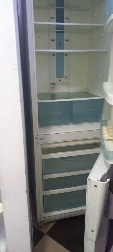 Soyuducular: 2 qapılı Daewoo Soyuducu Satılır, rəng - Boz — 2