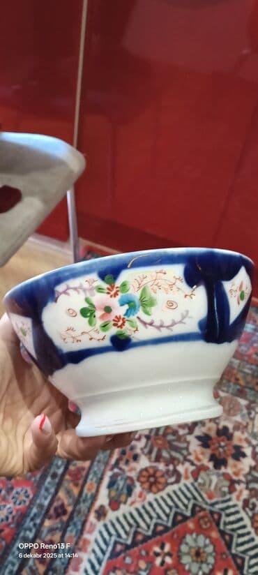 набор ножей: Porselen dekorativ dəst - Tərkib: 1 ədəd iri vaza və 2 ədəd kase — 10