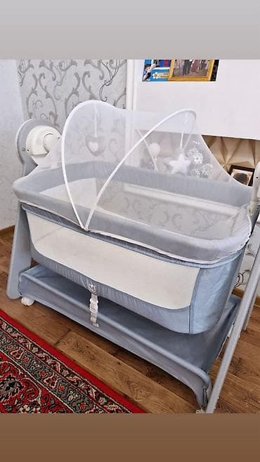 su dalgasi fen: Oğlan və qız üçün, Dördbucaq, Beşik, Dəstsiz, Yellənmə mexanizm ilə — 2