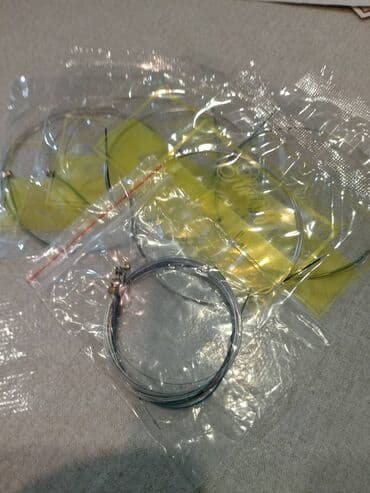 skripka qiyməti: Skripka simləri. 1-4 komplekt 3 eded Tək 4-cü sim 5 eded Ayrıca — 4