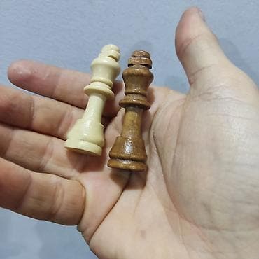 Книги и журналы: Taxta şahmat dəsti - Material: tamamilə taxtadan hazırlanmış lövhə və — 2