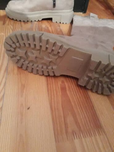 nabuk sapaskiler: Ölçü: 39, Yeni — 3