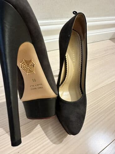 женские слипоны на высокой подошве: Charlotte Olympia qadın tufliləri - Brend: Charlotte Olympia - Model — 3