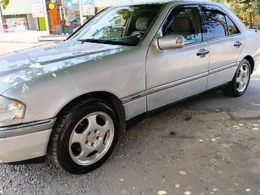 mercedes e class: Mercedes-Benz C-Sinfi (W202) sedan - Gümüşü rəng, 4 qapı, arxa — 5