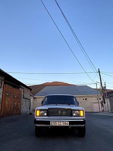 VAZ (LADA) 2107: 1.5 l | 1988 il 55555 km Sedan