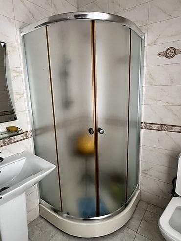 2106 qapi: Duş kabini – yarımdairə forması, sürüşən qapılarla - Ölçü: təxmini — 1
