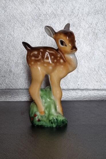 Статуэтка Оленёнок Бэмби ЛФЗ Чарушин
50 годы. Идеал