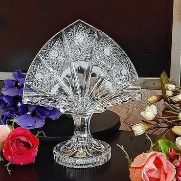 taxt ustu pakrival: Tom salfetka qablari. Cutu 140 azn — 5