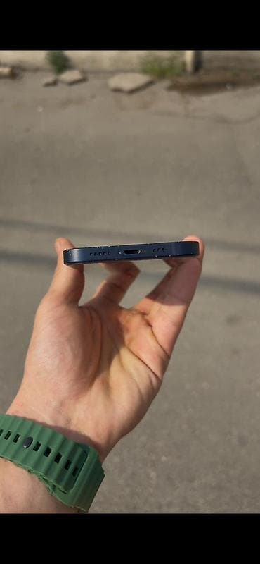 philips xenium 9@9d: IPhone 12, 64 GB, Qara, Face ID — 5