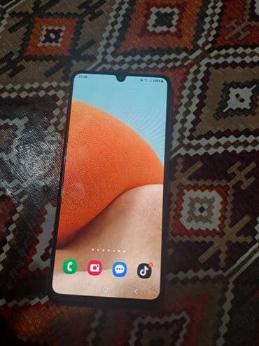 ram yaddaş: Samsung Galaxy A32, rəng - Bənövşəyi, Barmaq izi — 3