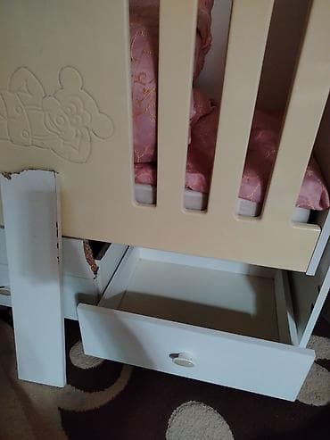 stringer alt geyimi: Şəkillərdə də göründüyü kimi, ön hissəsindəki ağ taxta panel qopub — 5