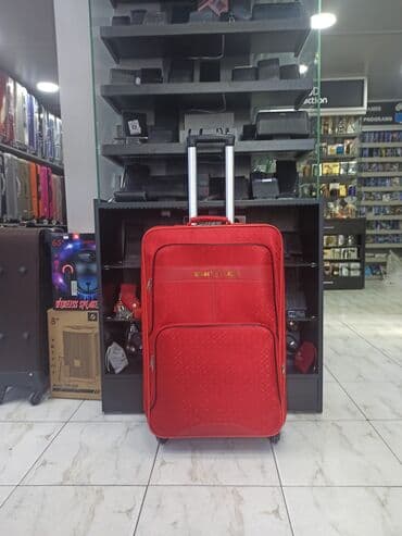 boyuk hovuz: Boyuk olcu L.(texmini 23kg) Camadan satisi.Catdirilma ve temir.Magaza — 1