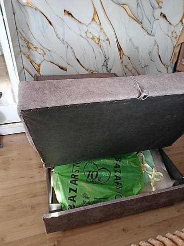 islemis divan: Kreslo çarpayı.Yeni kimidir,az istifadə olunub.Ölçüləri 190×100 — 4