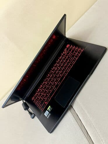 dell notebook: MSI, 15.6 ", Intel Core i5, 256 GB — 6