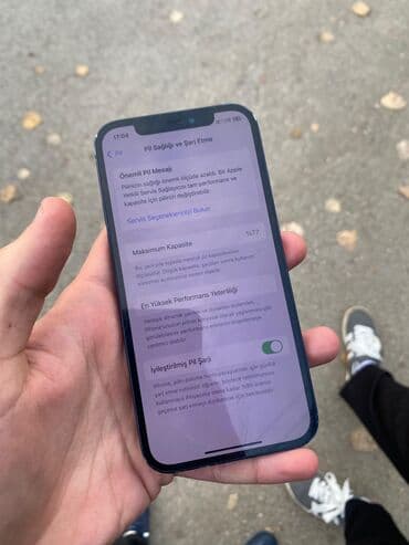 iphone 12 az: IPhone 12, 64 GB, Midnight, Simsiz şarj, Face ID — 2