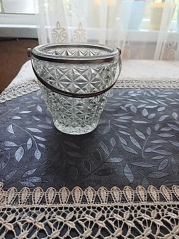 Şüşə buz vedrəsi / dekorativ qab - Material: qalın, şəffaf şüşə -