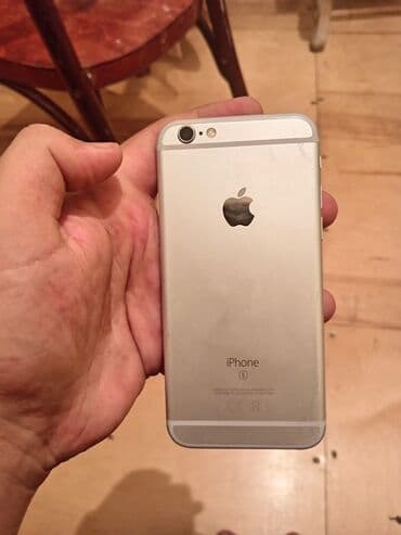IPhone 6s, 32 GB, Gümüşü, Qırıq