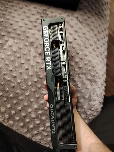 kompyuter hisseleri: Videokart Gigabyte GeForce RTX 4070 Super, 12 GB — 1