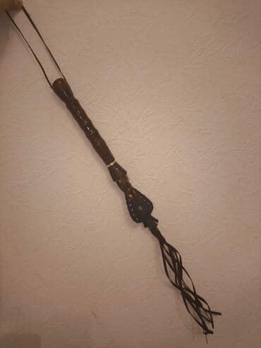 Информатика: Dəri qamçı – dekorativ/aksesuar - Material: cilalanmış taxta qulplu — 4