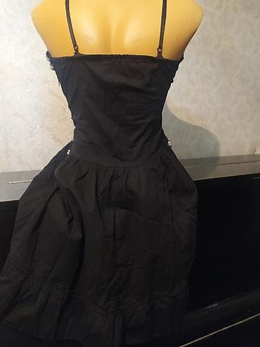 yun corab: Ziyafət donu, Mini, Zara, M — 2