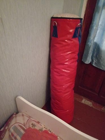 Boks kisesi satilir. Yenidir. Ici doludur. Temiz fabrik malidir