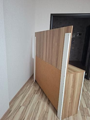 mini skaf: Ayna ilə konsol dəsti - Tərkib: Geniş divar aynası və 3 qapılı konsol — 6