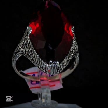 paxlava uzukler: Üzük, Gümüş, Yaqut — 2