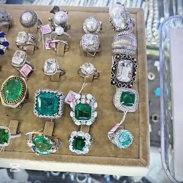 zumrud qaşlı uzuklər: Кольцо — 4