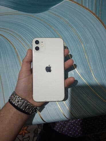 a 10 s: IPhone 11, Ağ, Face ID — 2