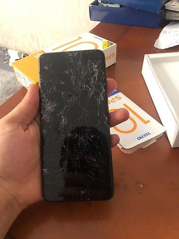 tecno telefon: Tecno Spark 10C, 128 GB — 2