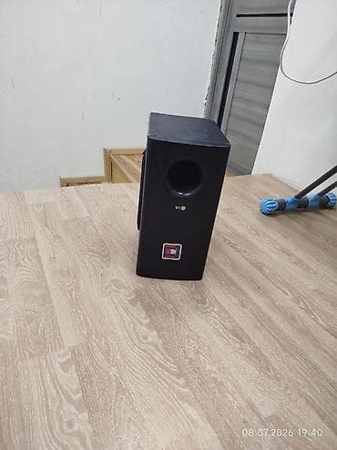 LG ev kinoteatrı akustik sistemi hamısı bir yerdə - Tam dəst: 4 ədəd