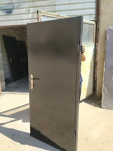 Seyf qapılar Münasib qapılar Dəmir qapı Ev qapıları Çol qapısı