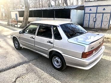 en ucuz masin: VAZ (LADA) 2115 Samara: 1.5 l | 2008 il 241000 km Sedan — 4