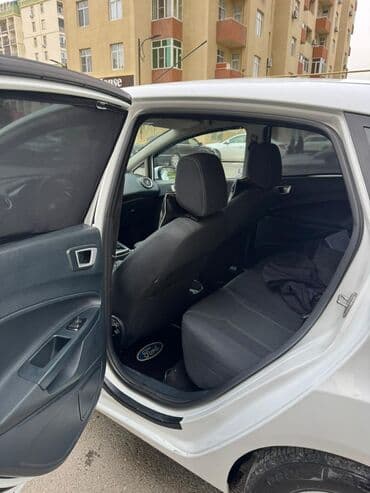 фольксваген поло новый кузов комплектации и цены: Ford Fiesta: 1.4 l | 2012 il 115000 km Hetçbek — 2
