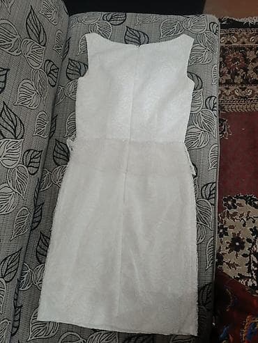 mexmer parca: Ağ rəngli dizüstü ziyafət/libas - Klassik qələm kəsim, qolsuz model - — 1