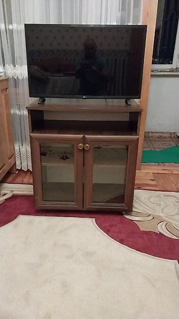 smart tv aparat: Lg 82 ekran televizor satılır smart televizordur ideal vəziyyətdədir — 2