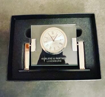 ayaq ustu saat: Stol üstü təzə saat. Pasportuda var. Kutusuda təzədi. Heç işlənməyib — 2