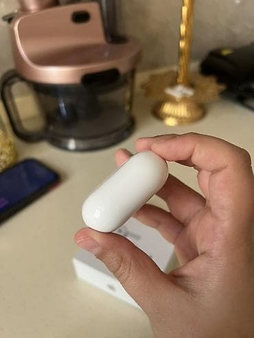ses ucaldan: Apple AirPods 4 ANC ses kuyun azadılması orjinal 1 hefteden az — 5