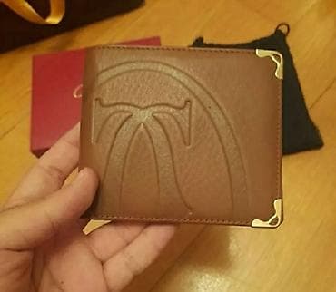 Cartier portmane 120 manata alinib yenidir