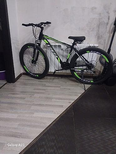 Dağ velosipedləri: VISTA dağ velosipedi - Çərçivə: yüngül alaşımlı hardtail, qara-yaşıl — 2