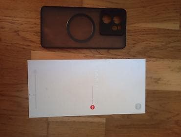 kilim mobilya: Xiaomi/Redmi seriyalı smartfon - Ekran: Tam ekran dizayn, ön — 7