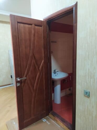 qapi qiymetleri 2022: Şüşəli qapilar 100 manat, ölçüləri 90×205 4 eded var — 2