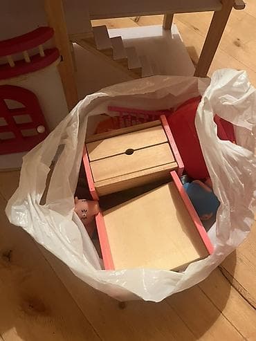 toy pudil: Taxta oyuncaq kukla evi - Material: möhkəm taxta konstruksiya — 2