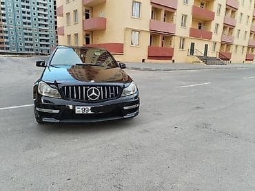 Mercedes-Benz C-Class sedan (C250), qara rəng 🚘🚘 Xüsusiyyətlər:2014 cu